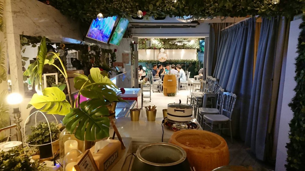 貓咪桌遊咖啡店
